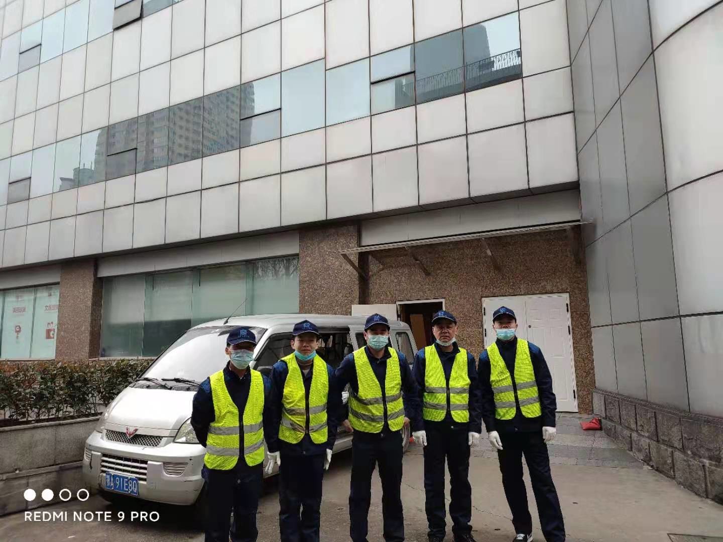 水箱清洗還是要找專業(yè)公司！