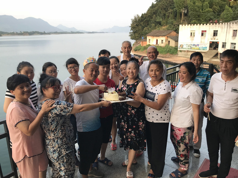 我們的江城清洗團隊，我們的團建